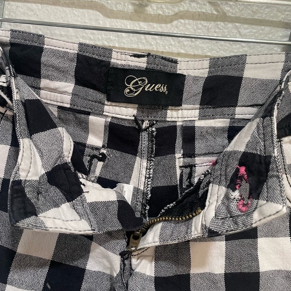 GUESS buffalo plaid low rise booty shorts size 25 - Picture 6 of 9